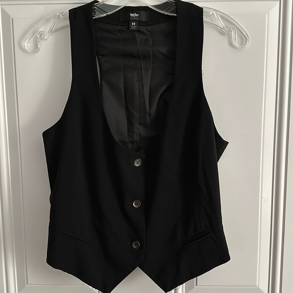 Mossimo Vest - Picture 1 of 4